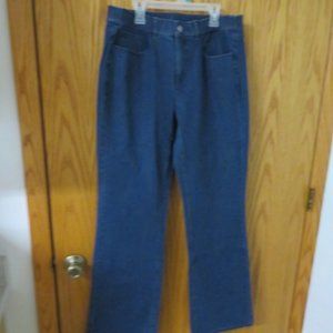 Isaac Mizrahi Live! Regular 24/7 Denim 5-Pocket Boot Cut Jeans